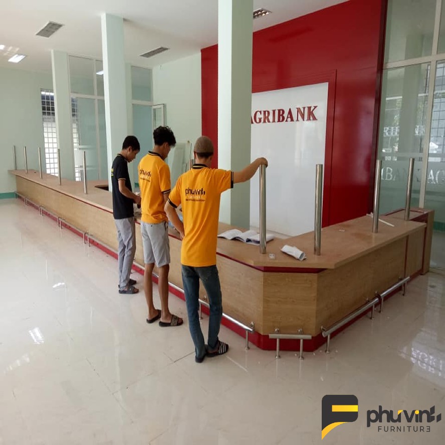 Thi Công Nội Thất Trọn Gói Giá Rẻ 99 bàn tiếp dân aribank phuvinhdecor